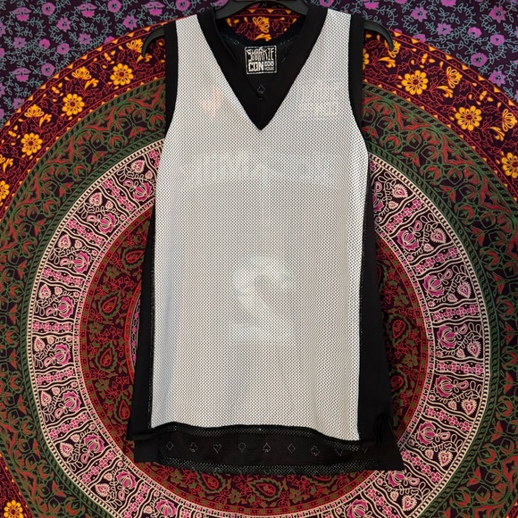BlackMilk Clothing- SharkieCon Shooter- Size Small - Picture 5 of 7